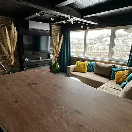 Fekete Bagoly Apartament Szekszárd